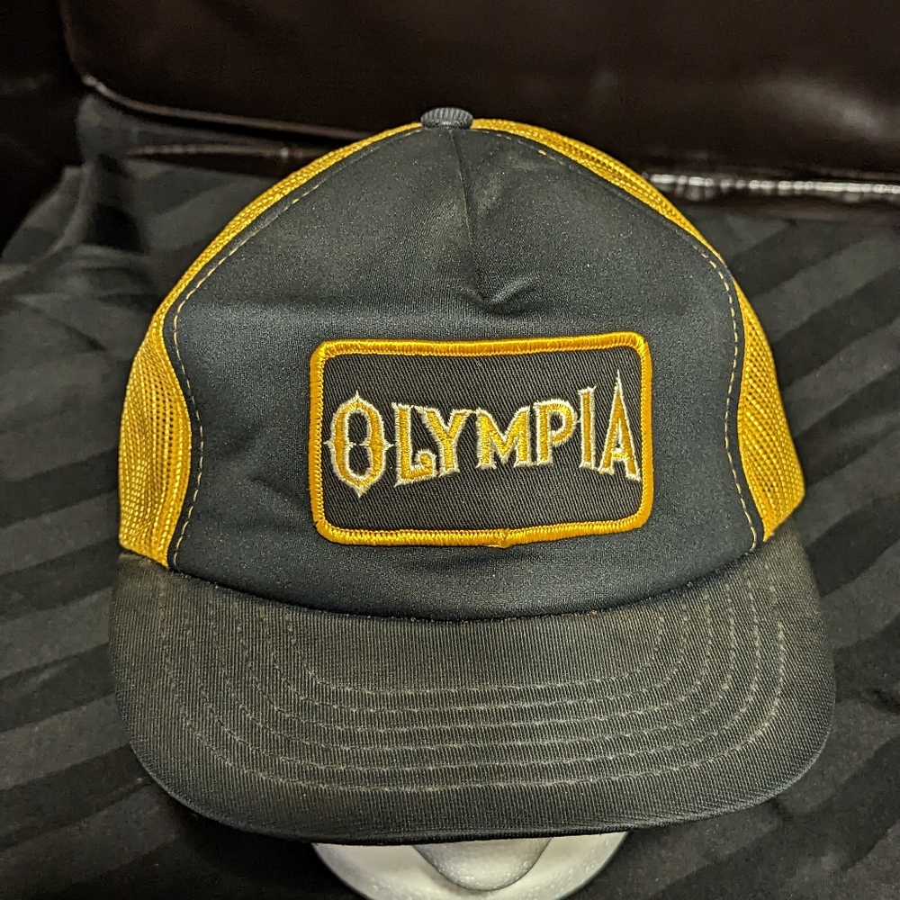 1970? 1980? Olympia beer mesh trucker cap